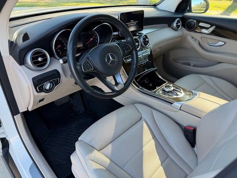 Used 2019 Mercedes-Benz GLC 300 image 11