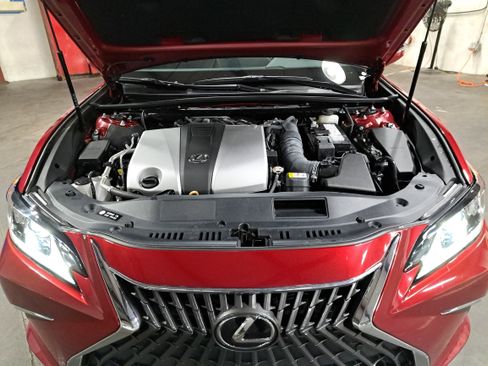 Used 2022 Lexus ES 350 w/ Premium Package image 30