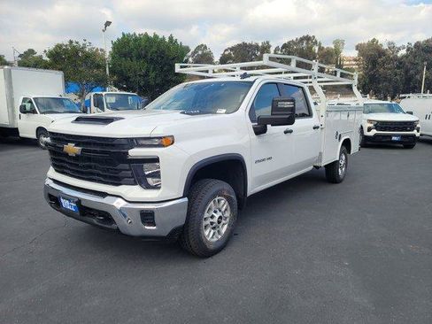 Used 2026 Chevrolet Silverado 2500 W/T w/ WT Convenience Package RWD image 4