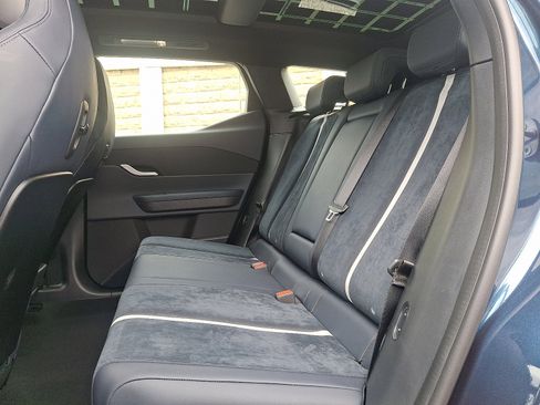 Used 2023 Fisker Ocean One image 10