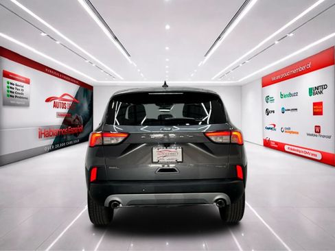 Used 2022 Ford Escape SEL AWD/4WD image 6