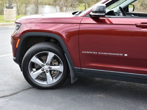 Used 2021 Jeep Grand Cherokee L Limited w/ Trailer Tow Group (B) AWD/4WD image 9