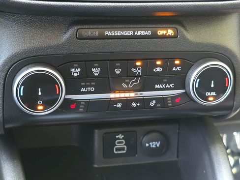 Used 2024 Ford Escape Active AWD/4WD image 23