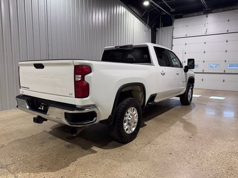 Used 2023 Chevrolet Silverado 2500 LT AWD/4WD image 8