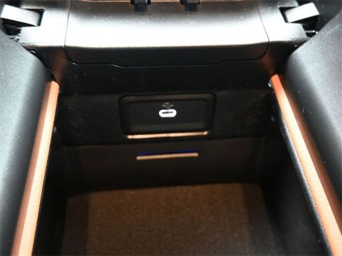 New 2026 Mercedes-Benz C 300 Sedan image 9