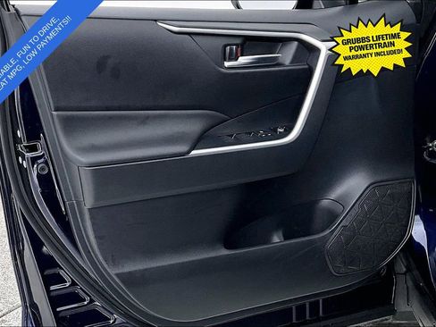 Used 2024 Toyota RAV4 XLE w/ Convenience Package image 24