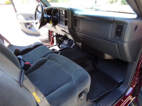 Used 2002 Chevrolet Silverado 2500 LS AWD/4WD image 19