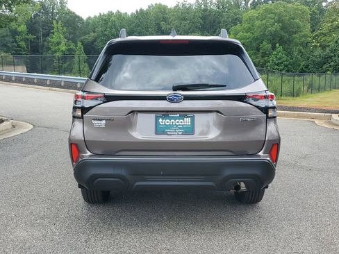 Used 2025 Subaru Forester Premium w/ Protection Package (1PH) image 7