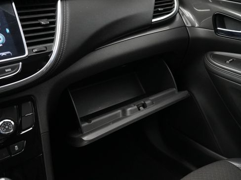 Used 2019 Buick Encore Preferred FWD image 25