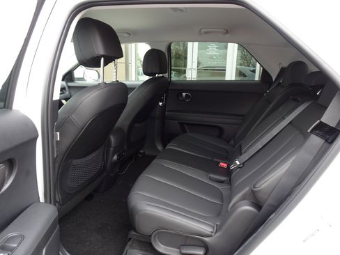 New 2026 Hyundai Ioniq 5 SEL image 14