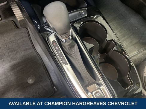 Used 2024 Chevrolet Trax LT w/ Driver Confidence Package FWD image 21