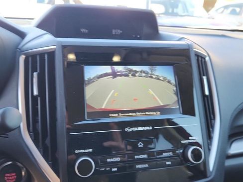 Used 2024 Subaru Forester Premium AWD/4WD image 19