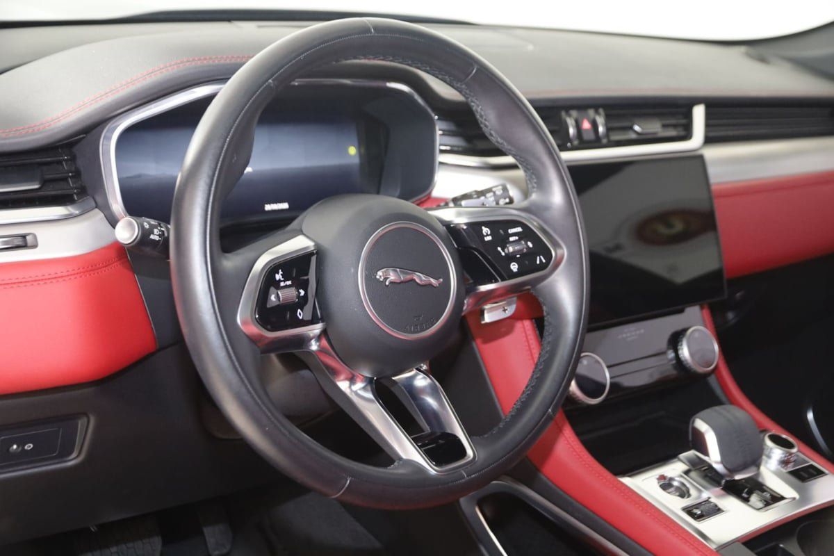 Used 2024 Jaguar F-PACE R-Dynamic S AWD/4WD image 6