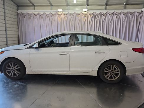 Used 2016 Hyundai Sonata SE FWD image 6