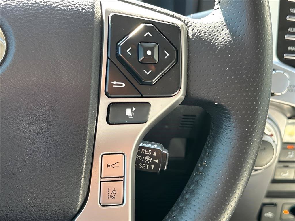 Used 2022 Toyota 4Runner Limited AWD/4WD image 28