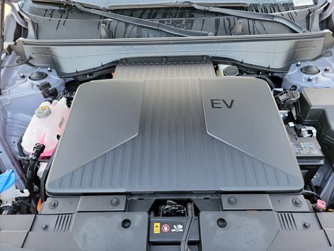 Certified 2024 Hyundai Kona SEL image 24