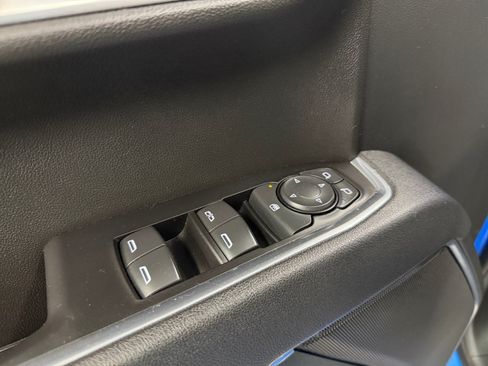 Used 2025 Chevrolet Silverado 1500 LT AWD/4WD image 22