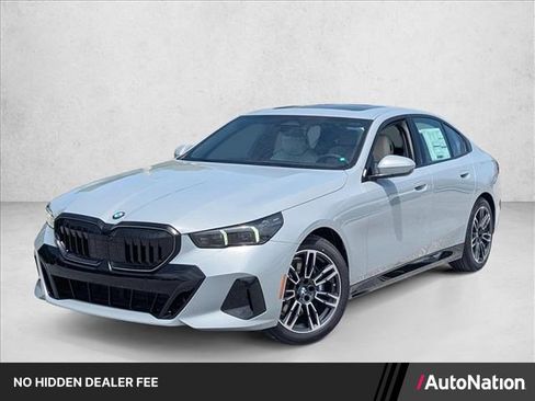 New 2027 BMW 530i w/ M Sport Package RWD image 1