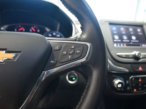 Used 2021 Chevrolet Equinox LT AWD/4WD image 17