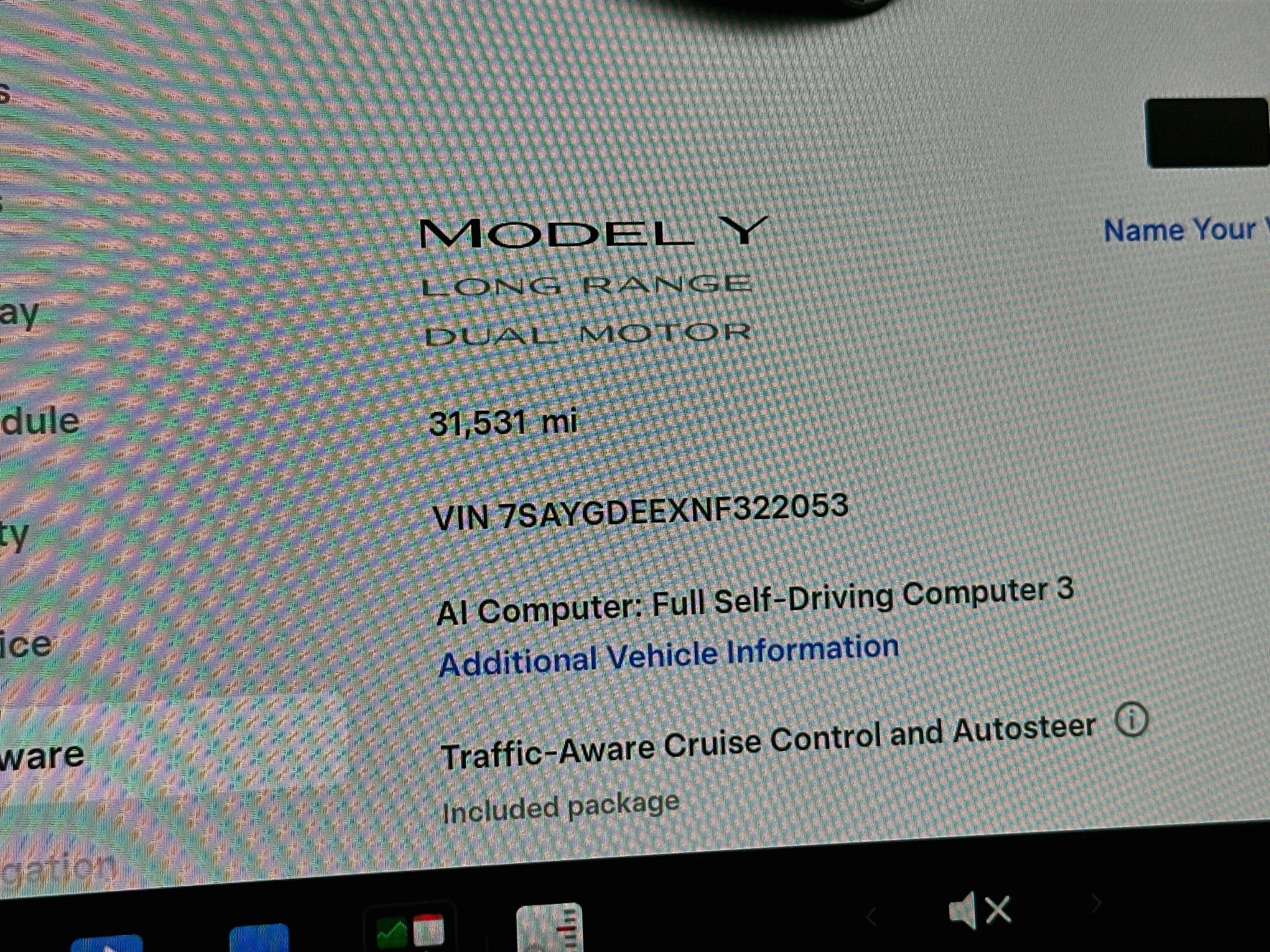 Used 2022 Tesla Model Y Long Range AWD/4WD image 17