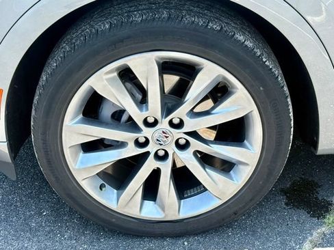 Used 2023 Buick Envision Avenir FWD image 32