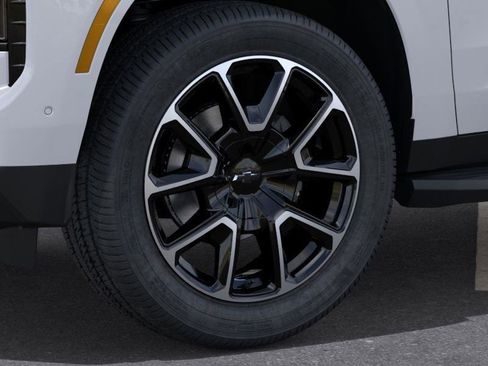 New 2026 Chevrolet Tahoe RST image 10