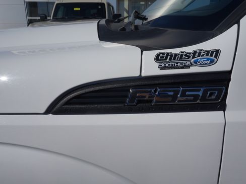 Used 2015 Ford F350 XL AWD/4WD image 11