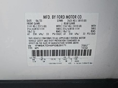 Used 2023 Ford Explorer XLT w/ Equipment Group 202A RWD image 38