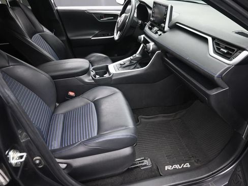 Used 2020 Toyota RAV4 XSE AWD/4WD image 9