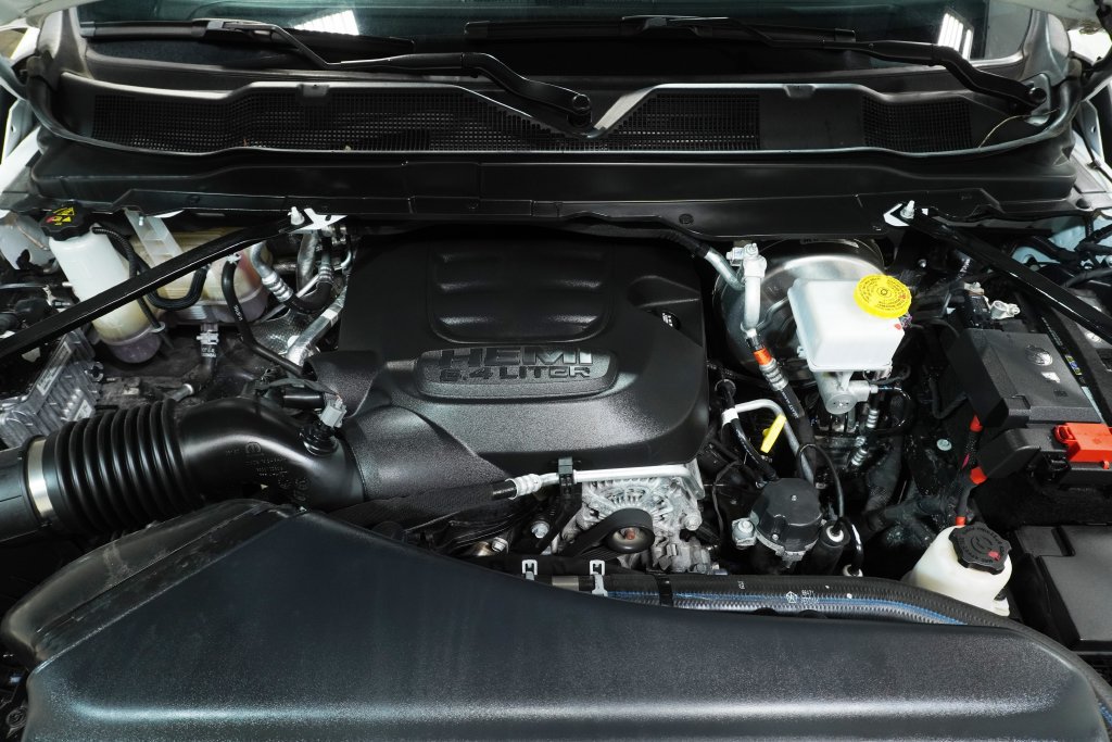 Used 2025 RAM 2500 Tradesman AWD/4WD image 9