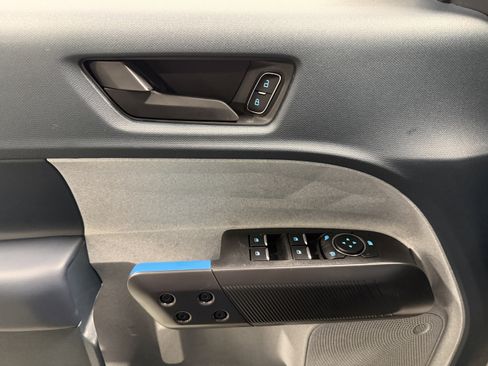 New 2025 Ford Maverick XLT w/ 4K Tow Package image 19