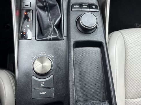 Used 2016 Lexus IS 200t w/ Premium Package image 31