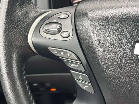 Used 2017 Nissan Pathfinder Platinum w/ Cargo Package AWD/4WD image 13
