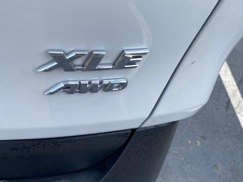 Used 2025 Toyota RAV4 XLE Premium w/ Weather Package AWD/4WD image 15
