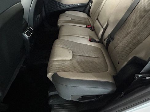 Used 2022 Hyundai Santa Fe SE AWD/4WD image 42