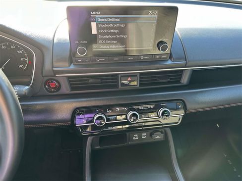 Certified 2025 Honda Pilot Sport image 16