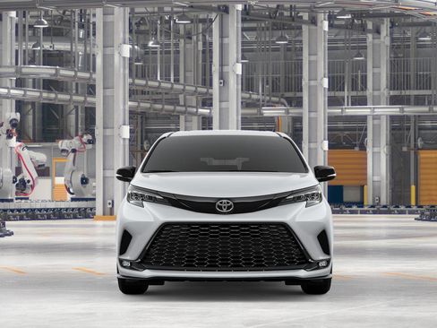 New 2026 Toyota Sienna XSE image 19