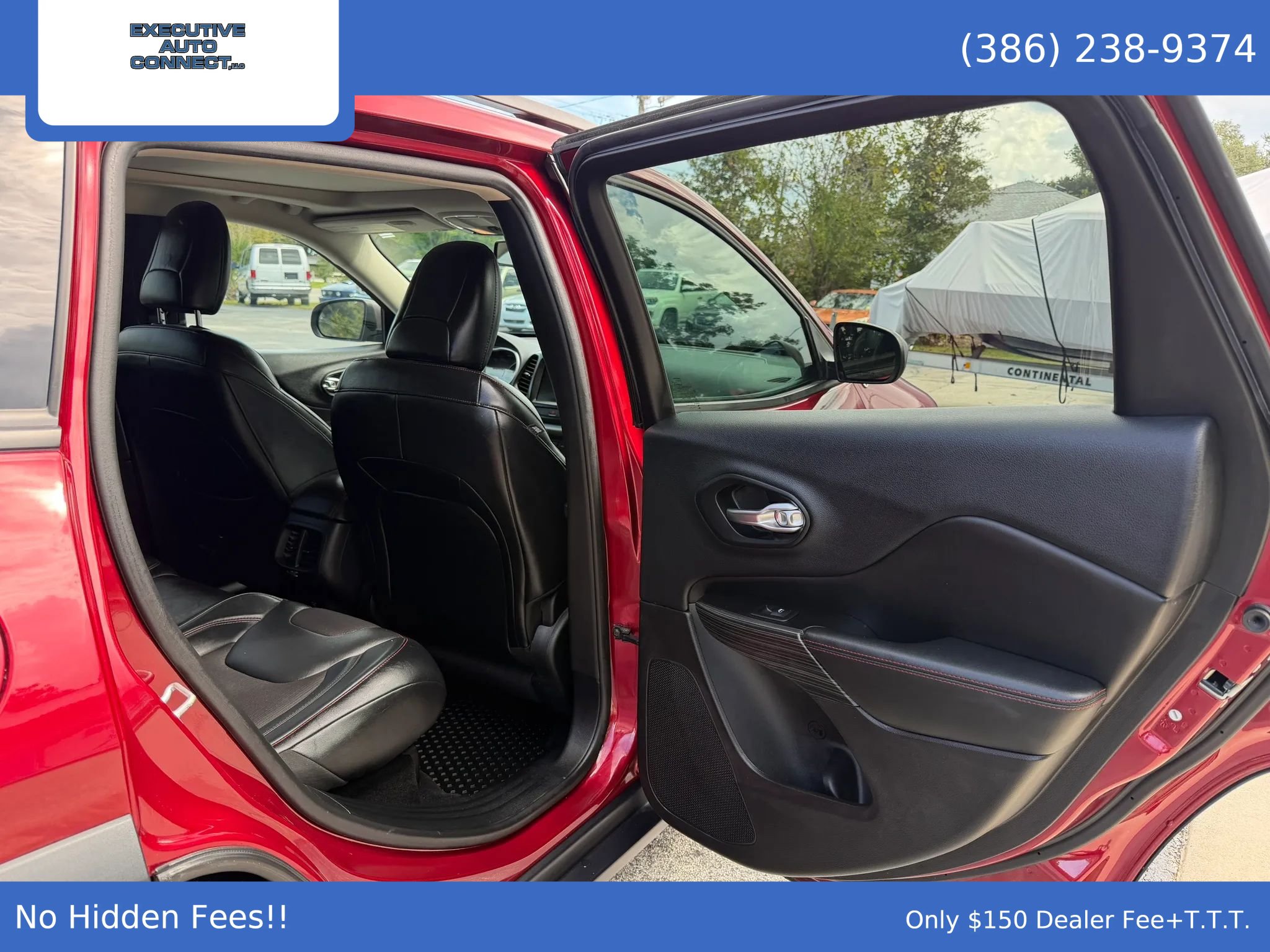 Used 2014 Jeep Cherokee Trailhawk w/ Comfort/Convenience Group AWD/4WD image 12