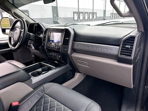 Used 2021 Ford F350 XLT w/ XLT Value Package image 24