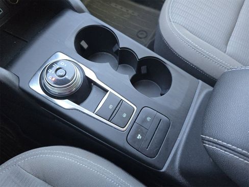 Used 2021 Ford Escape S image 25