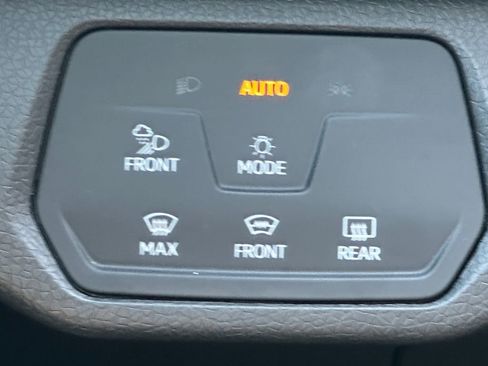 Used 2023 Volkswagen ID.4 Pro S image 19