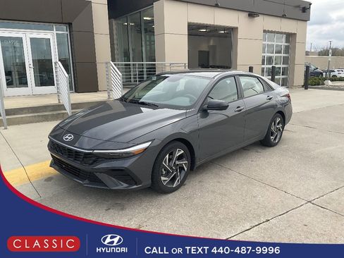 Certified 2023 Hyundai Elantra SEL w/ Cargo Package image 1