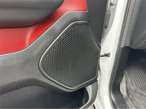 Used 2022 RAM 1500 Rebel image 39