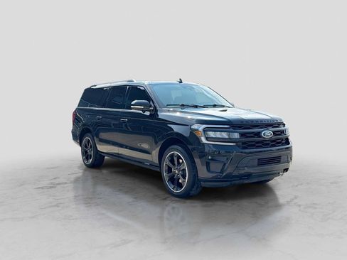 Used 2023 Ford Expedition Max Limited AWD/4WD image 8