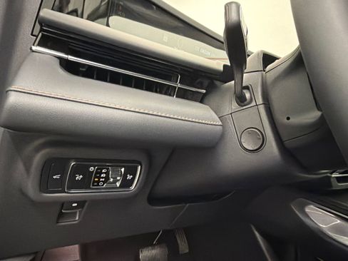 New 2026 Lincoln Nautilus Premier w/ Equipment Group 102A image 34