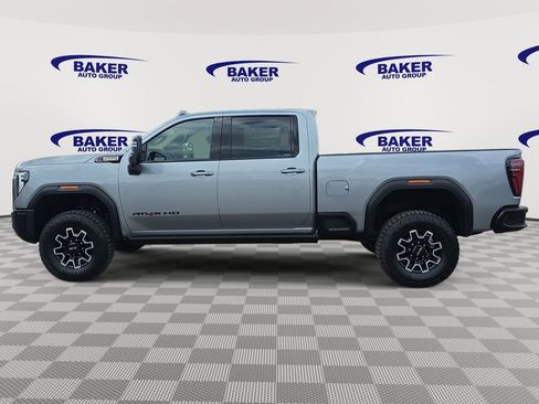 New 2026 GMC Sierra 2500 AT4X w/ LPO, Black Badging Package AWD/4WD image 8