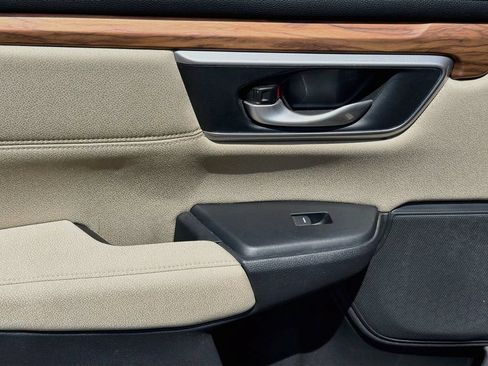 Used 2017 Honda CR-V EX image 27