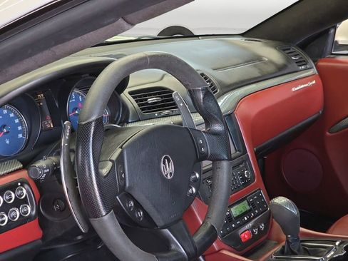 Used 2014 Maserati GranTurismo Sport RWD image 16