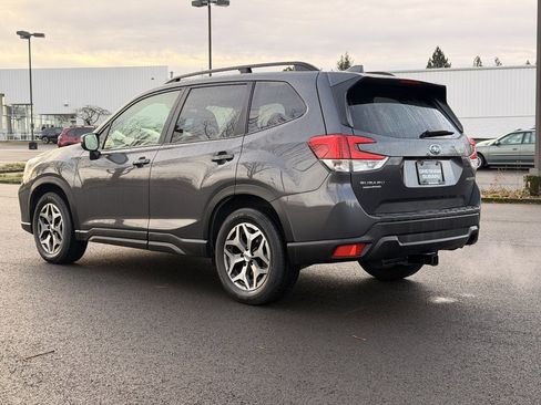 Used 2020 Subaru Forester Premium w/ Popular Package #1 image 5