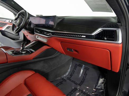 Used 2025 BMW X6 M Competition w/ Executive Package AWD/4WD image 36